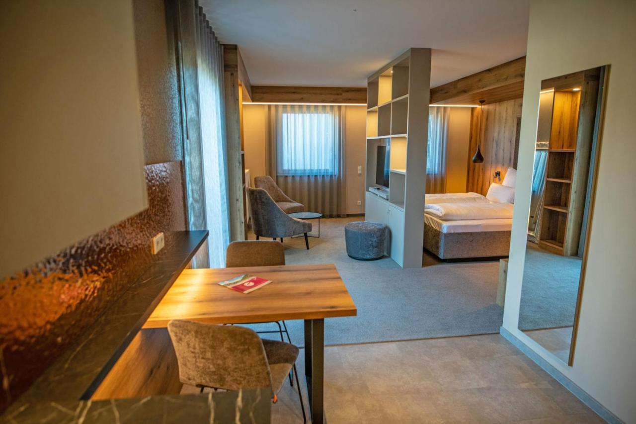 Guesthouse Felsenland ดาห์น ภายนอก รูปภาพ