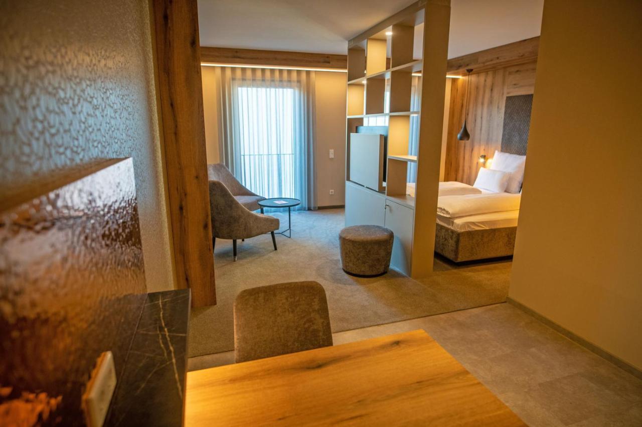 Guesthouse Felsenland ดาห์น ภายนอก รูปภาพ